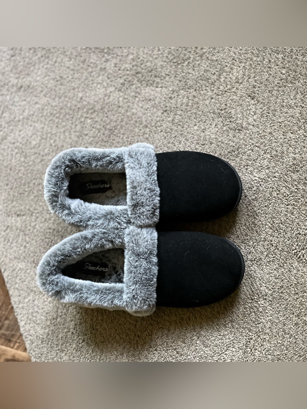 Skechers Black Slip-On Slippers with Gray Faux Fur Inside and on Cuff